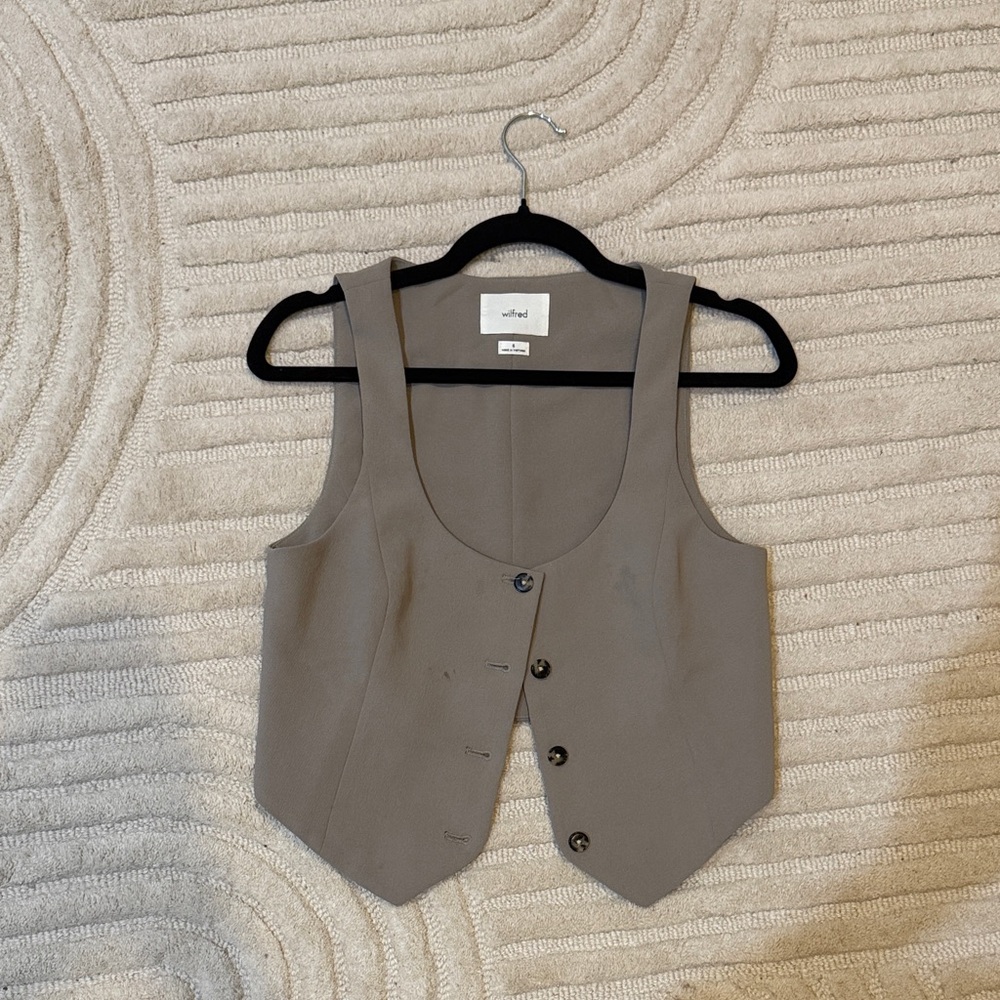 Wilfred Gray Button Down Vest